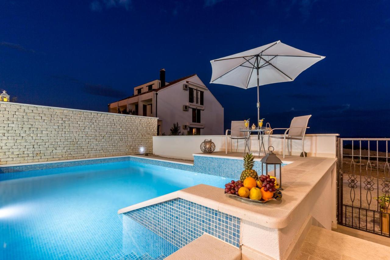 Luxury Villa Bello Horizonte With Swimming Pool Split Luaran gambar