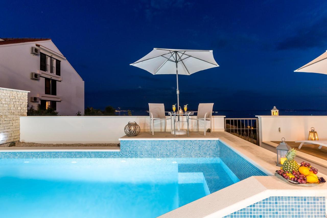 Luxury Villa Bello Horizonte With Swimming Pool Split Luaran gambar