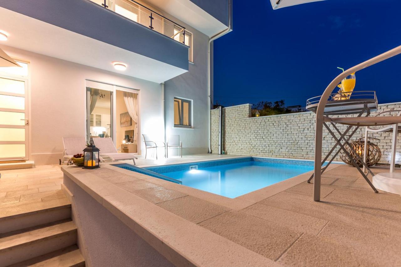 Luxury Villa Bello Horizonte With Swimming Pool Split Luaran gambar