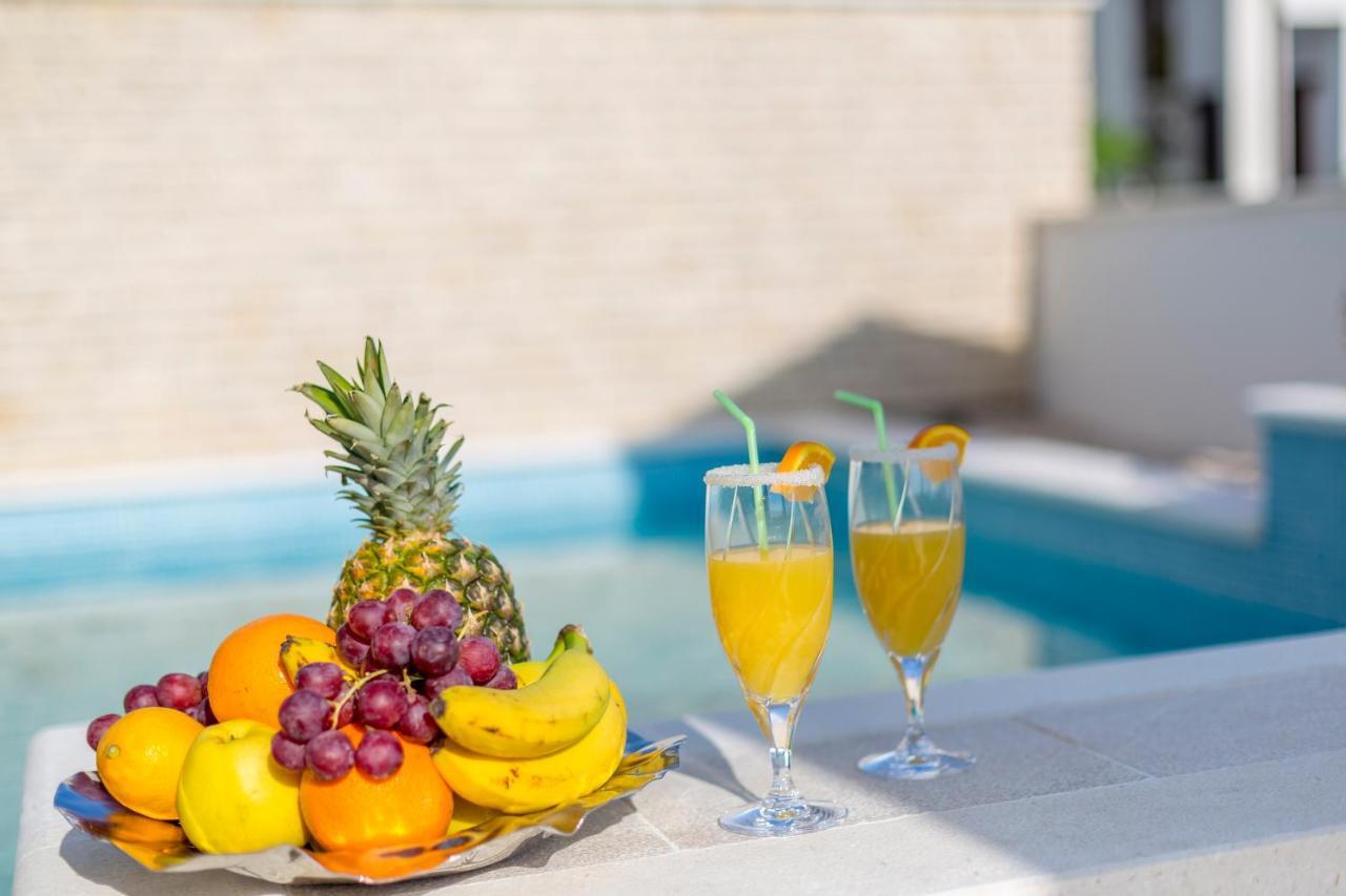 Luxury Villa Bello Horizonte With Swimming Pool Split Luaran gambar